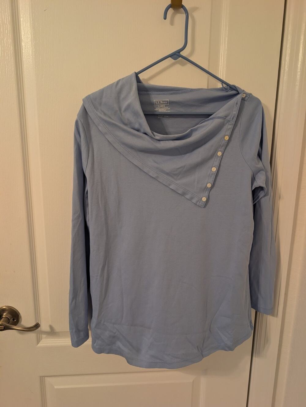 LL Bean Blue Long Sleeve Envelope Neck 100% Cotton Size L, Business Casual